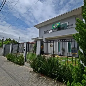 Casa com 4 Quartos à venda, 292m² no Floresta, Joinville