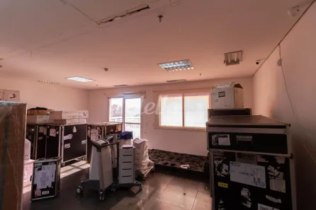 Sala Comercial para alugar, 45m² no Vila Hamburguesa, São Paulo