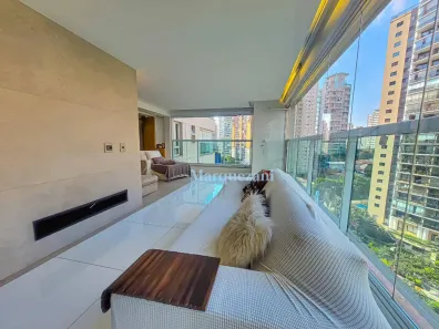 Apartamento com 4 Quartos à venda, 335m² no Vila Uberabinha, São Paulo