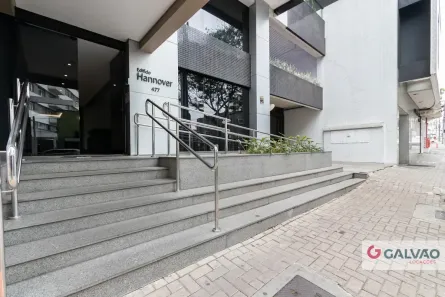 Apartamento com 2 Quartos para alugar, 54m² no Centro, Curitiba