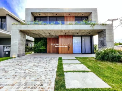 Sobrado com 5 Quartos à venda, 371m² no Centro, Xangri-lá