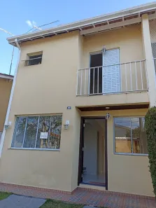 Casa de Condomínio com 2 Quartos para alugar, 73m² no Jardim Europa, Vargem Grande Paulista