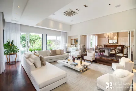 Casa com 3 Quartos à venda, 600m² no Vila Assunção, Porto Alegre