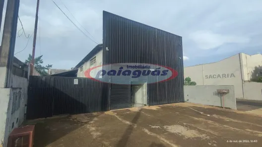 Ponto Comercial com 3 Quartos para alugar, 380m² no Conjunto Residencial Cidade Alta, Maringá