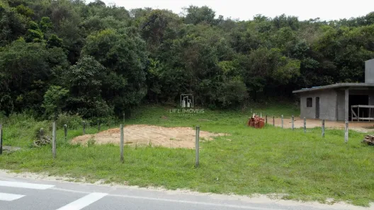 Lote/Terreno à venda, 581m² no Areias de Macacu, Garopaba