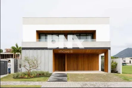 Casa de Condomínio com 5 Quartos à venda, 475m² no Barra da Tijuca, Rio de Janeiro