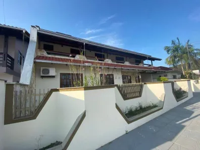 Casa com 3 Quartos à venda, 255m² no Amizade, Jaraguá do Sul