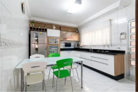 Sobrado com 2 Quartos à venda, 155m² no Vila Espanhola, São Paulo