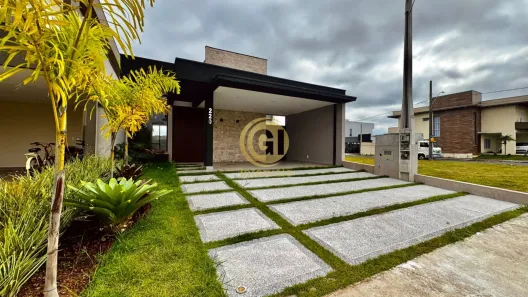 Casa com 3 Quartos à venda, 120m² no Jardim Jacinto, Jacareí