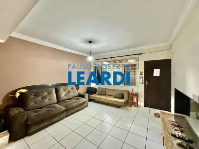Sobrado com 2 Quartos à venda, 140m² no Jardim Rebelato, Cotia