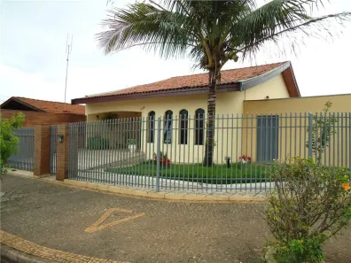 Casa com 3 Quartos à venda, 161m² no Jardim Nossa Senhora do Carmo, Americana