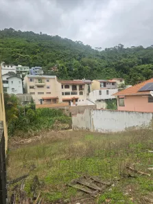Lote/Terreno à venda, 420m² no Vale do Ipê, Juiz de Fora