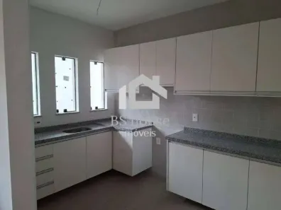 Sobrado com 2 Quartos para alugar, 121m² no Vila Gilda, Santo André
