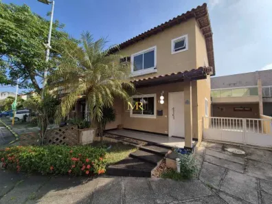 Casa de Condomínio com 3 Quartos à venda, 130m² no Pechincha, Rio de Janeiro