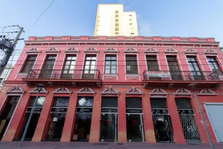 Apartamento com 2 Quartos à venda, 57m² no Centro, Curitiba