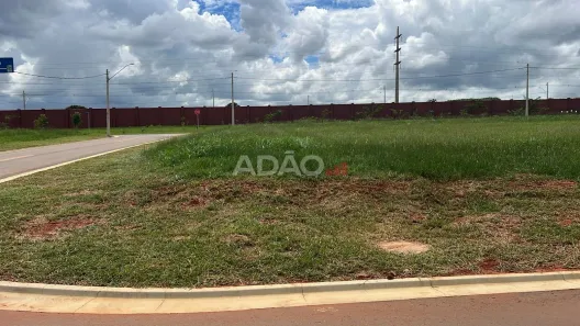 Lote/Terreno à venda, 425m² no Jardins Capri, Senador Canedo