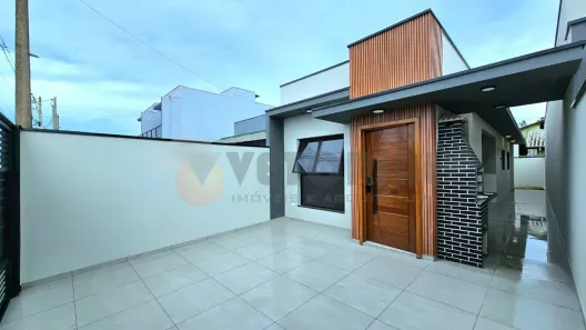 Casa com 2 Quartos à venda, 65m² no Balneário dos Golfinhos, Caraguatatuba
