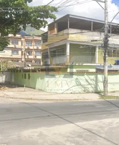 Casa com 1 Quarto para alugar, 100m² no Bangu, Rio de Janeiro