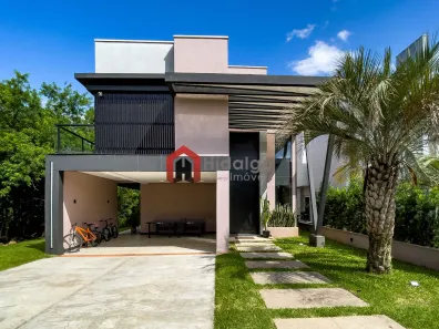 Casa de Condomínio com 3 Quartos à venda, 270m² no Querência, Viamão