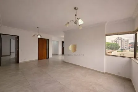 Apartamento com 3 Quartos para venda ou aluguel, 190m² no Centro, Vinhedo