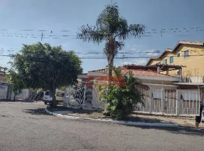 Casa com 3 Quartos à venda, 160m² no Jardim Vila Galvão, Guarulhos
