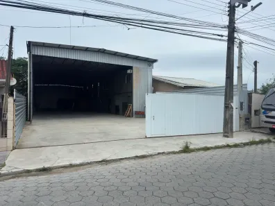 Galpão/Depósito/Armazém para alugar, 590m² no Barra do Aririú, Palhoça