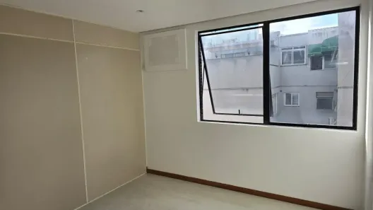 Sala Comercial com 1 Quarto à venda, 27m² no Menino Deus, Porto Alegre