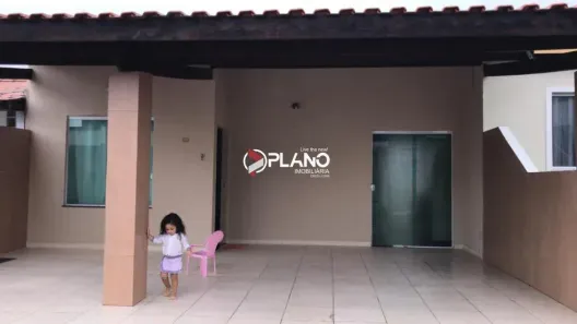 Casa de Condomínio com 2 Quartos para alugar, 56m² no SIM, Feira de Santana