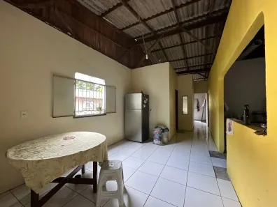 Casa com 2 Quartos à venda, 100m² no Redenção, Manaus