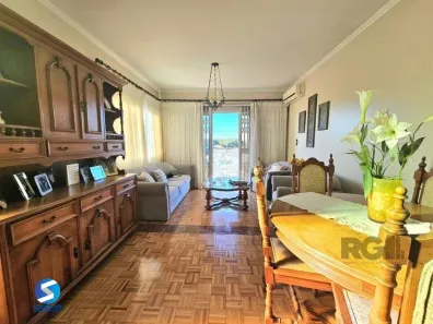Casa com 4 Quartos à venda, 300m² no Partenon, Porto Alegre