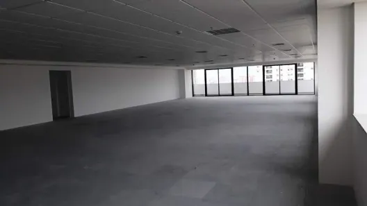 Ponto Comercial para alugar, 195m² no Várzea da Barra Funda, São Paulo