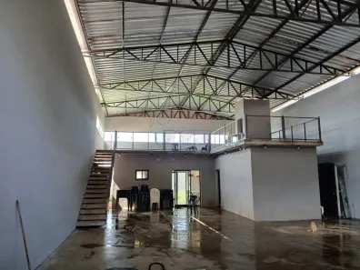 Galpão/Depósito/Armazém com 2 Quartos para alugar, 370m² no Reserva San Pedro, Ribeirão Preto