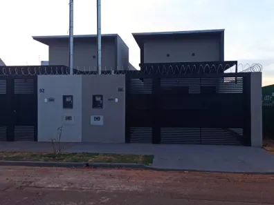 Casa com 2 Quartos à venda, 85m² no Recanto dos Pássaros, Campo Grande
