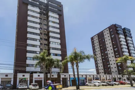 Apartamento com 2 Quartos à venda, 76m² no Três Figueiras, Porto Alegre