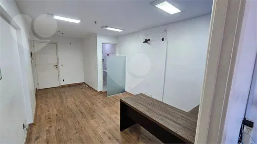 Sala Comercial à venda, 66m² no Centro, Niterói