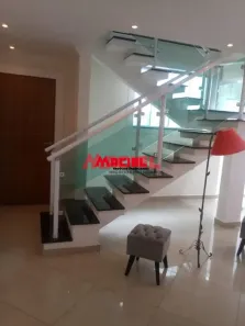 Sobrado com 5 Quartos à venda, 450m² no Parque Itamarati, Jacareí