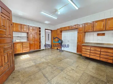 Casa com 4 Quartos à venda, 383m² no Vila Gumercindo, São Paulo