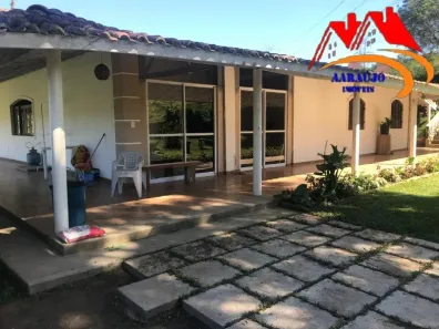 Fazenda/Sítio com 4 Quartos à venda, 200m² no Grilos, Ibiúna