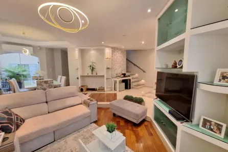 Sobrado com 3 Quartos à venda, 259m² no Vila Metalúrgica, Santo André