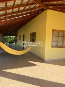 Fazenda/Sítio com 3 Quartos à venda, 100m² no Área Rural de Uberlândia, Uberlândia