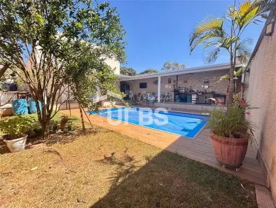 Casa de Condomínio com 4 Quartos à venda, 280m² no Jardim Atlântico, Goiânia