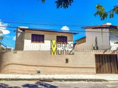 Casa com 6 Quartos à venda, 324m² no Vicente Pinzon, Fortaleza