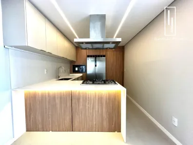 Apartamento com 3 Quartos à venda, 104m² no Centro, Florianópolis
