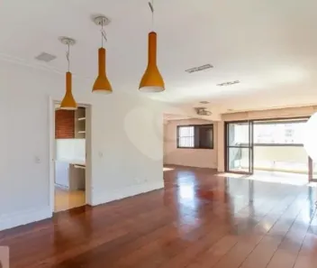 Apartamento com 3 Quartos à venda, 230m² no Moema, São Paulo