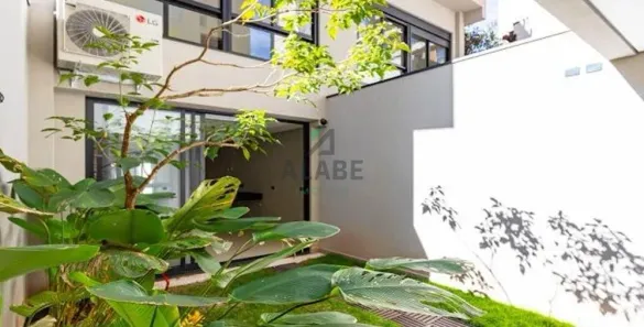 Casa com 2 Quartos à venda, 106m² no Vila Nova Conceição, São Paulo