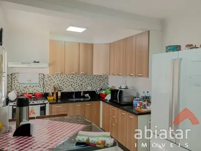 Sobrado com 3 Quartos à venda, 170m² no Parque Pinheiros, Taboão da Serra