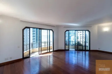Apartamento com 3 Quartos para alugar, 240m² no Itaim Bibi, São Paulo