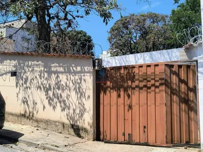 Casa com 2 Quartos para alugar, 122m² no Fonte Grande, Contagem