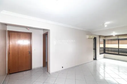 Apartamento com 3 Quartos para alugar, 84m² no Floresta, Porto Alegre