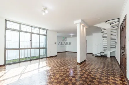 Casa com 3 Quartos à venda, 250m² no Saúde, São Paulo